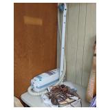 Lux 5000 Vacuum And Attachments