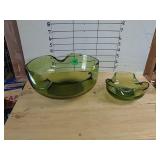 Pair Of Vintage Green Nesting Bowls