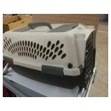 Small Plastic Pet/Cat/Tiny Dog Carrier