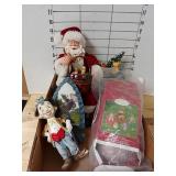 Christmas Items: Santa Hand Ornament