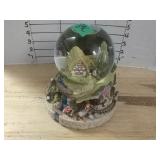 Disney Snow White Snow Globe
