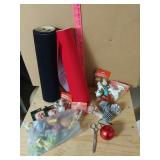 2 Rolls Felt W/ Sticky Back Holiday And Christmas