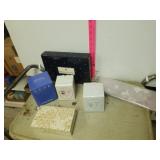 Avon- Organizer, Snow Globe, Cherished Teddies