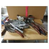 Miscellaneous Kitchen Utensils And Pan