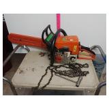 STIHL MS250 Gas Chainsaw With Extra Chains & Tool