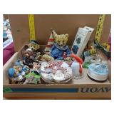 Bear Figurines And Fish Decorations