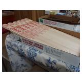 12 Do It Best Paint Paddles