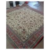 Rug 98"x99" rug
