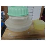 Tupperware- Mold & Containers