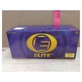 Elite 1:24 Scale Elite Car