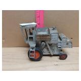 Allis Chalmers Gleaner