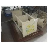 Flower Stand, Pictures