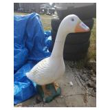 28" Concrete Goose