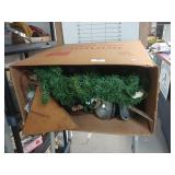 Wreaths, Decorations