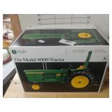 ERTL John Deere Model 4000 Tractor