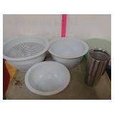 Plastic Bowls And Cup