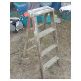 Wooden Ladder (4ft)