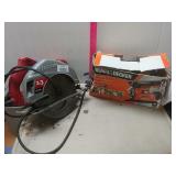 Skilsaw And Black & Decker Sanding Kit