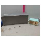 Microsoft Docking Station, Radio