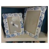 2 picture frames