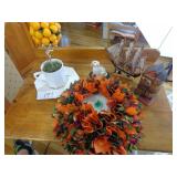 lot of misc decor, pirate ship, small house, etc