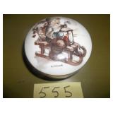 Hummel bowl with lid, Boy on Sled