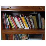 lot of mostly cookbooks, look at pics