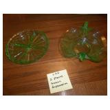 2pcs of green glassware, candy dishes