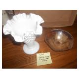 2 pcs of glassware, 1 milk glass