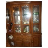Broyhill Oak Hutch / China Cabinet
