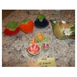 Pot and sauce dishes, look @ pics