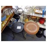 lot of 2 iron frame chairs