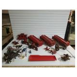 Metal Vintage Trailers, Horses And Little Wooden