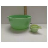 Vintage Jadeite Measuring Cups And Mixing Bowl