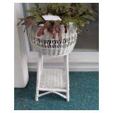 White Wicker Flower Pot Stand