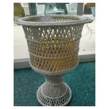 White Wicker Flower Pot Stand