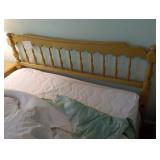 Pennsylvania Headboard and Metal Frame