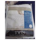 Twin Deluxe Waterproof Mattress Pad