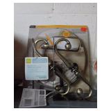 2 Scroll Brackets and Auto Sunshade