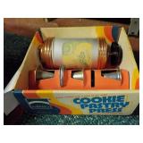 Mirro Cookie Pastry Press