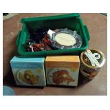 holiday cookie cutters & pancake molds