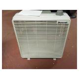 12" Duracraft box fan