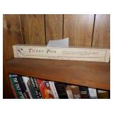 Tavern Pipe in box - plastic