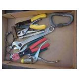 box lot 14 pieces tools