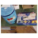 2 pieces hand held sewing machine, cookie jar