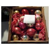 Box of Christmas ball 14