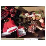 7 piece Christmas misc