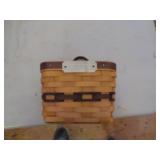 Delaware Heritage Basket Blue Trim