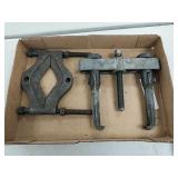 Pulley puller set