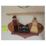 Wall decor with binoculars
